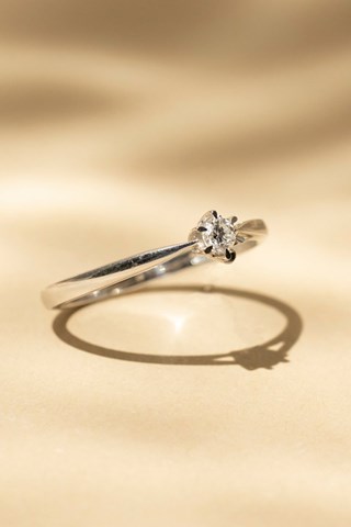 Anel solitário Envoûtant Ouro branco e diamante