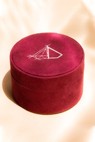 Aliança Pompadour - Ouro amarelo e diamantes