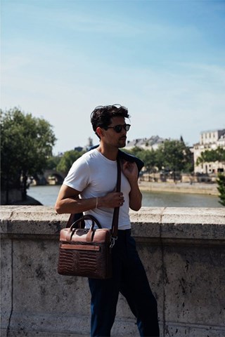 Porta-documentos de couro Alberto Croco - Castanho