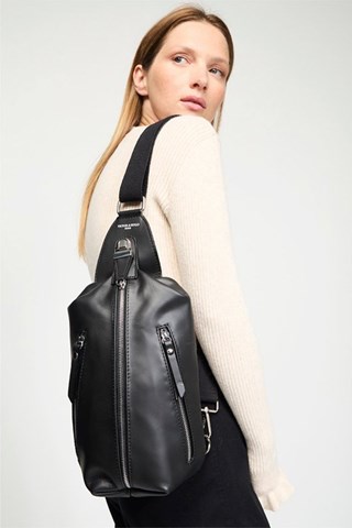 Bolsa de cintura em couro Alex - Preto