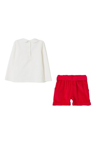 T-shirt e calções - Cru e vermelho