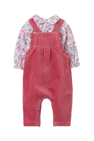 T-shirt e jardineiras em veludo - Rosa