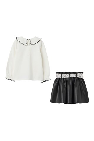 Blusa e saia - Branco e preto
