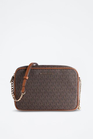 Mala a tiracolo 
Castanho