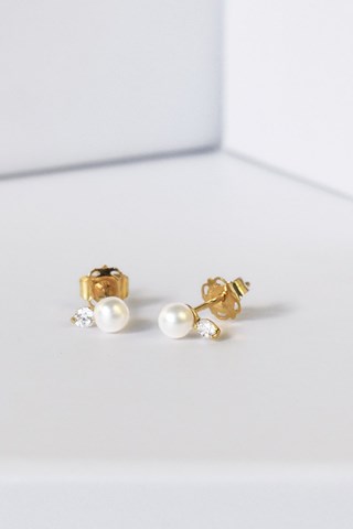 Puces Uni - Or jaune et perles d'eau douce