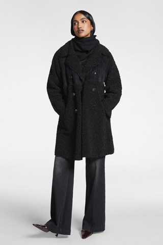 Abrigo - Negro