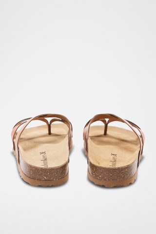 Mules em couro - 
Castanho