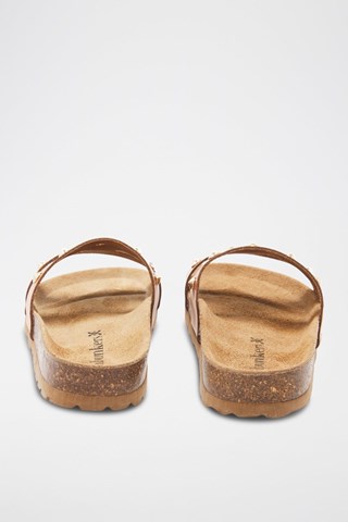 Mules em couro - 
Castanho