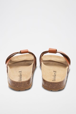 Mules em couro - 
Castanho