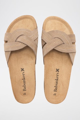 Mules em couro - 
Castanho