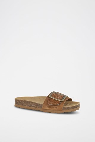 Mules em couro 
Castanho