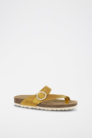 Mules em couro 
Castanho