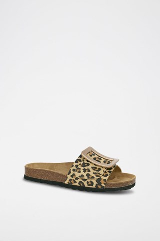 Mules em couro 
Bege