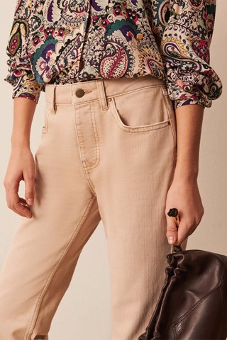 Jean Oana 
Beige